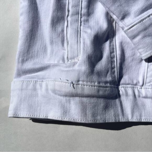 Lands’ End Denim Jacket White Preppy Classic Jean Jacket Women’s Size Large NWT - Picture 2 of 8